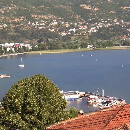 Apartments Scandic Premium Lakeview Охрид Екстериор снимка